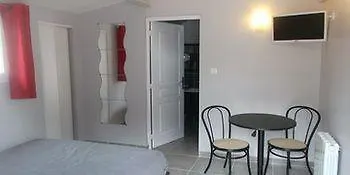 Le Domaine D'Alezen Villa Grans Holiday home