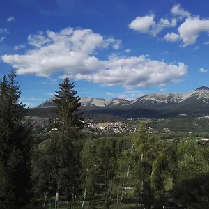  Hébergement de vacances De Champflorin
