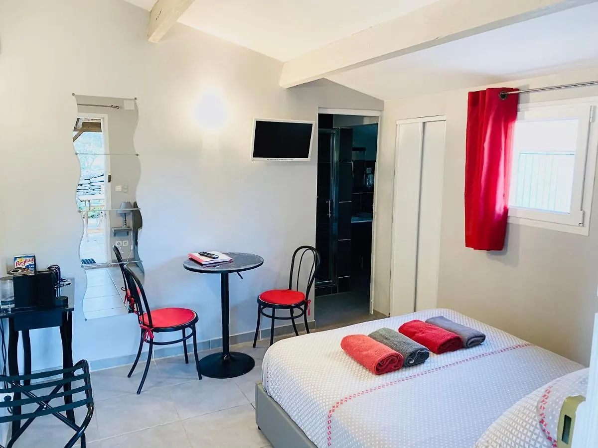 Le Domaine D'Alezen Villa Grans
