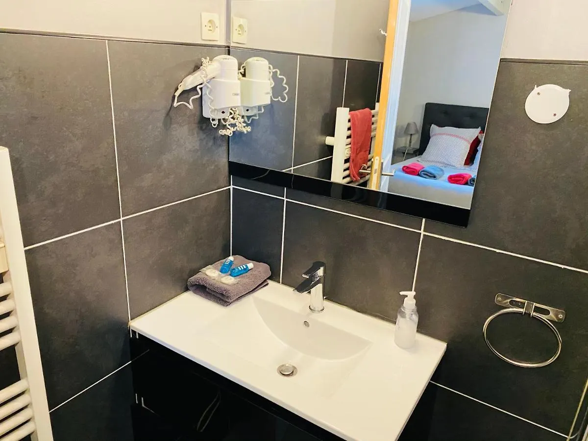Holiday home Le Domaine D'Alezen Villa Grans