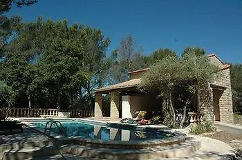 Holiday home Le Domaine D'Alezen Villa Grans