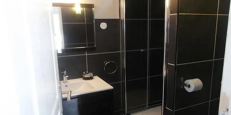 Holiday home Le Domaine D'Alezen Villa Grans France